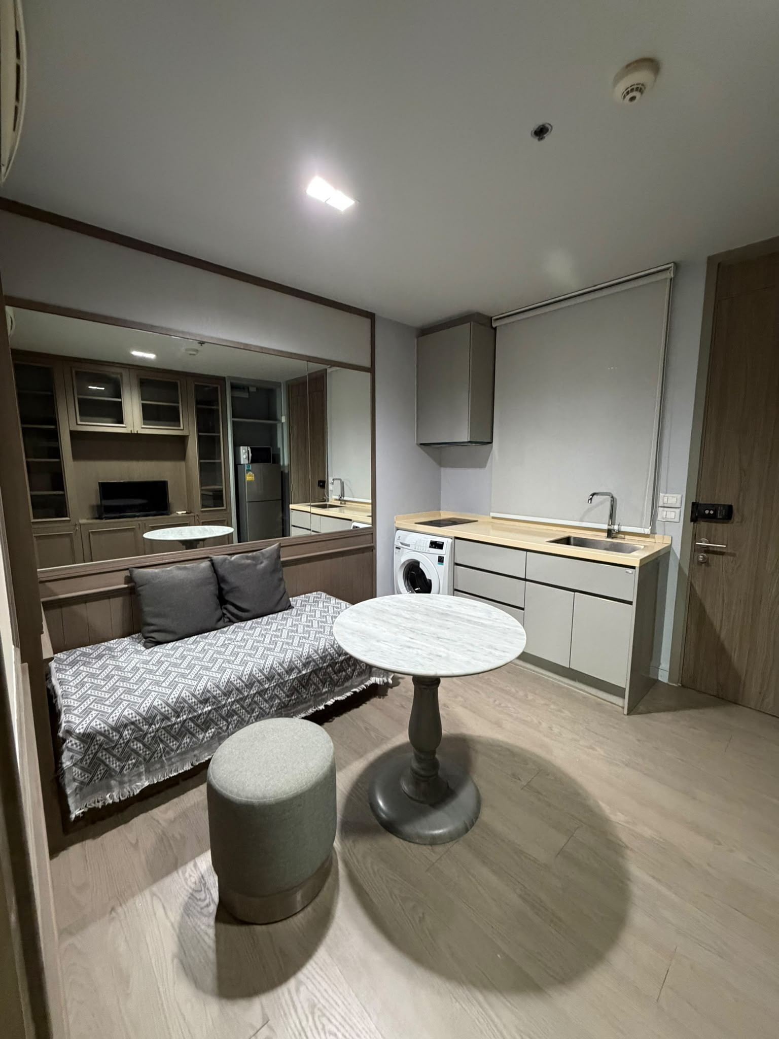 ขาย เอ สเปซ ไอดี อโศก-รัชดา เพียง 2.55ล้านบาท เท่านั้น 1 UNIT เท่านั้น