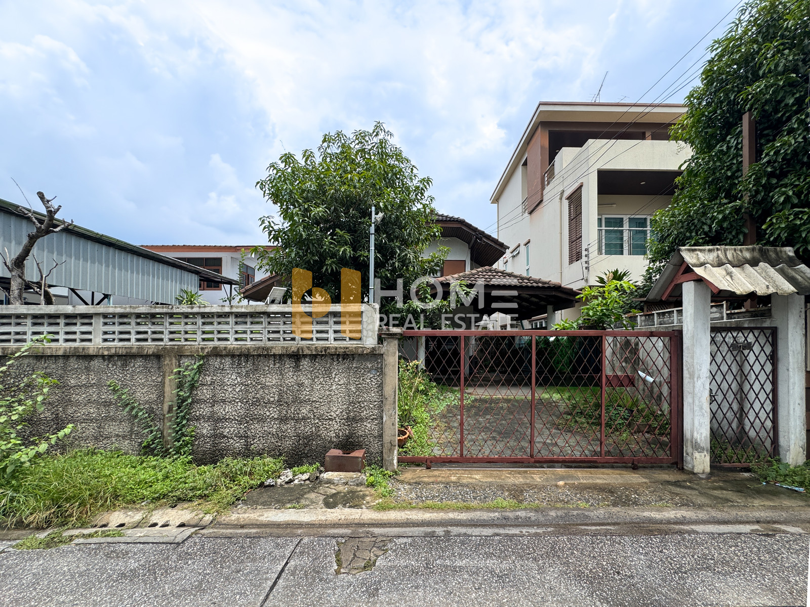 Rare Find: Detached house in On Nut, 73 sq. wah land area ❤️🔥 On Nut 17 Yaek 16 / 3 Bedrooms (For Sale) FAS105 Rare Find: Detached house in On Nut, 73 sq. wah land area ❤️🔥 On Nut 17 Yaek 16 / 3 Bedrooms (For Sale) FAS105