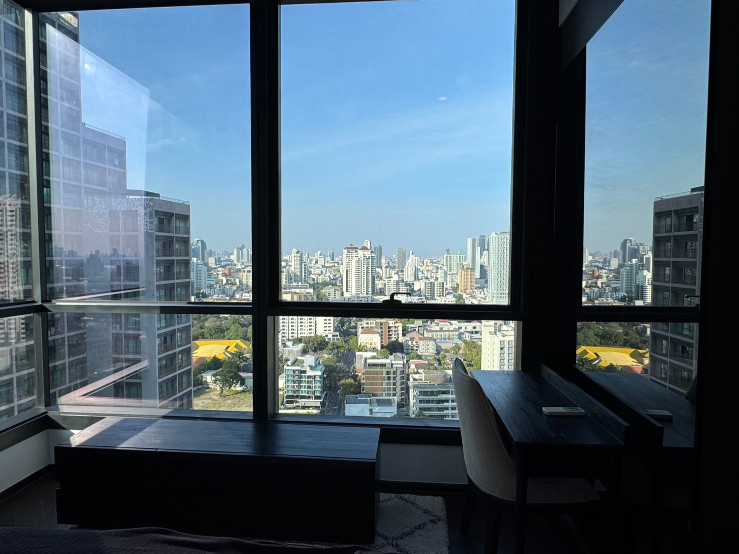 ให้เช่า ✨The Esse Sukhumvit 36 ✨2 ห้องนอน เฟอร์ครบ มีอ่างอาบน้ำ🛁 เดินทางสะดวกติดถนนสุขุมวิท และBTS ทองหล่อ  🚅💕 – รูปที่ 2