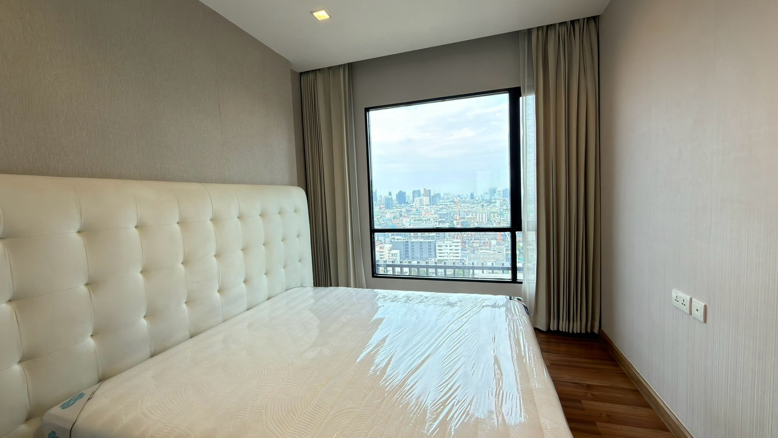 for RENT : IVY ampio 1 bedroom 1bathroom (BIG room) Please call 095-3905490 – รูปที่ 4