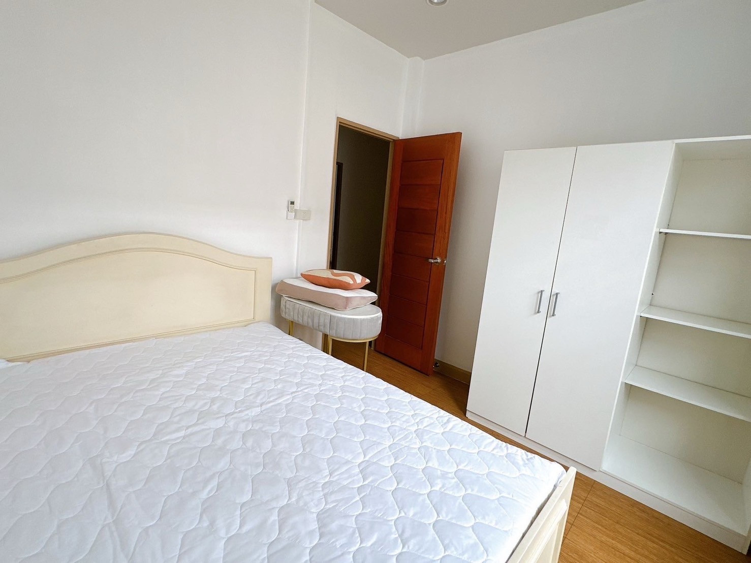 บ้านห้วยขวาง-สุทธิสาร 4 ห้องนอน 2 ห้องน้ำ / 40,000 – รูปที่ 4