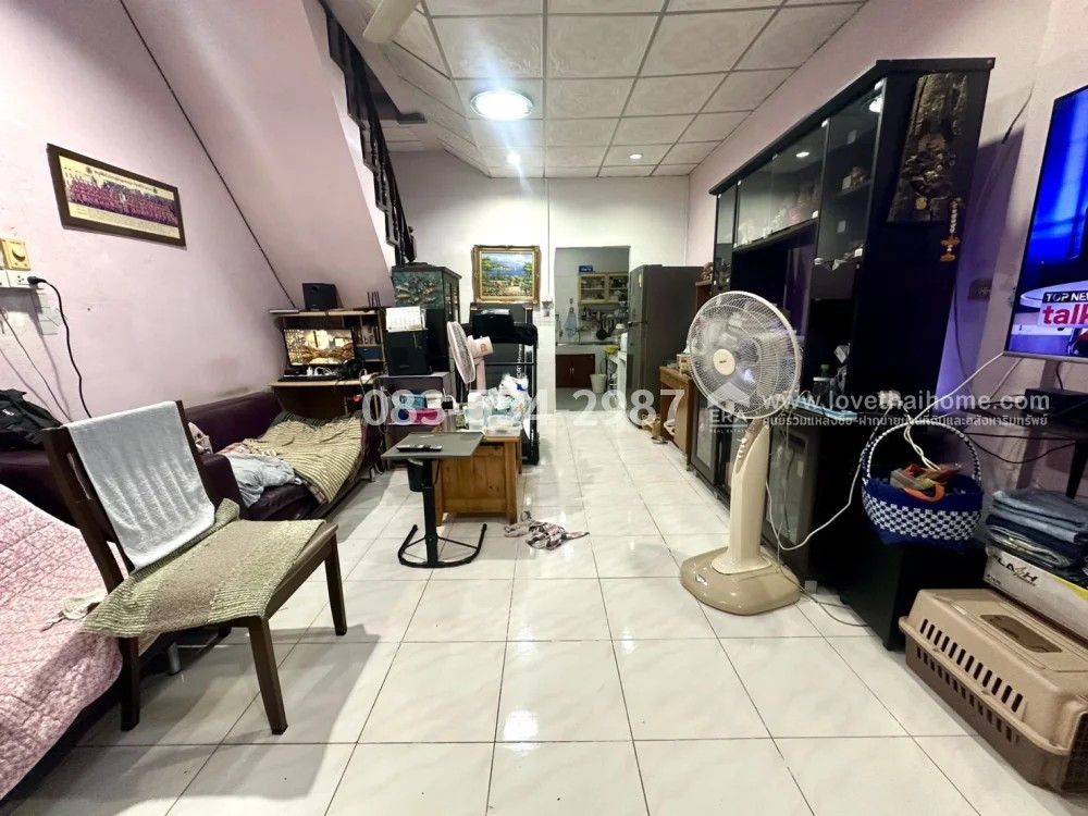 ขายทาวน์เฮ้าส์เพชรเกษม106 หมู่บ้านศรีเพชร หนองแขม (อยู่ในตลาดศรีเพชร) 20 ตรว. ขายถูกเพียง 1.9 ล้าน สภาพดี ต่อเติมห้องนอน และห้องครัว ทำเลดีติดถนนเพชรเกษม106 – รูปที่ 3