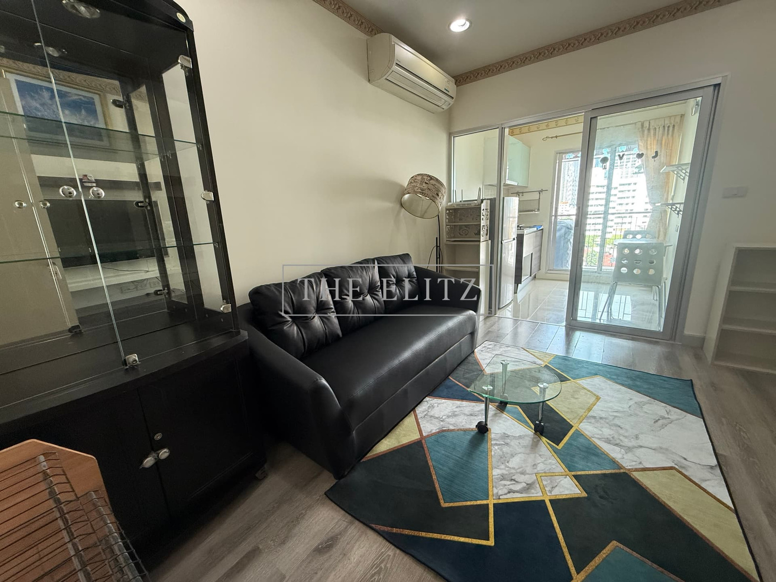 ว่างให้เช่า! Centric Sathorn - St.Louis 1 ห้องนอน 35 ตรม. ราคา 18k/mo เบอร์ติดต่อ 065-889-9963 ปุยนุ่น ว่างให้เช่า! Centric Sathorn - St.Louis 1 ห้องนอน 35 ตรม. ราคา 18k/mo เบอร์ติดต่อ 065-889-9963 ปุยนุ่น