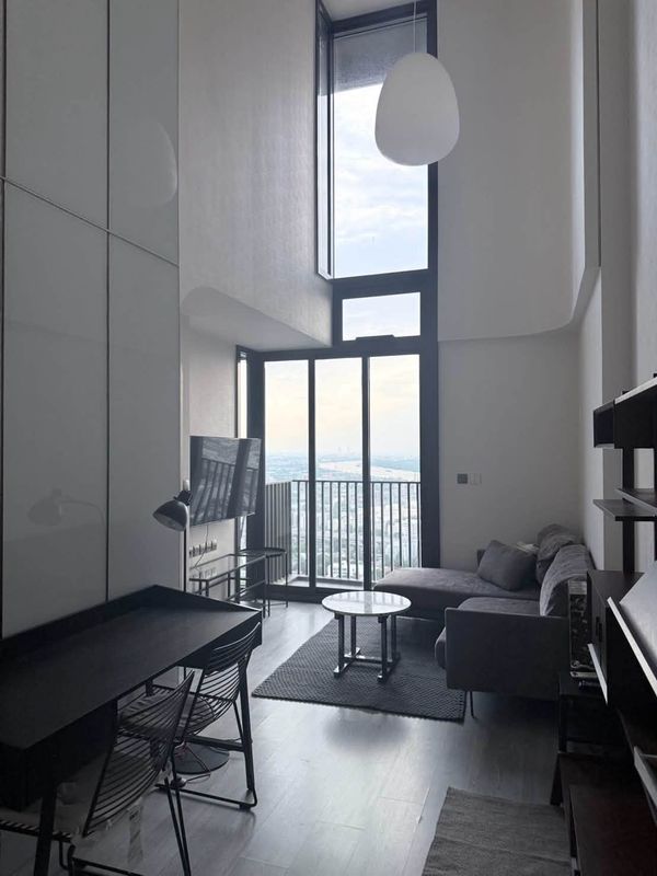 💛🌻 Line sukhumvit 101 🌻💛 1 BEDROOM + 1 BATHROOM |  42 SQ.M.  - Rental Price : 25,000 Baht/month