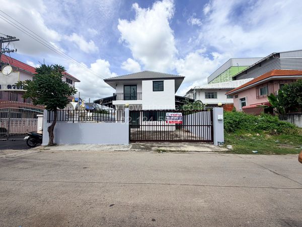 บ้านเดี่ยว 2ชั้น ถนนรังสิต-นครนายก 40 ทำเลดี ใกล้โรงเรียนดวงกมล