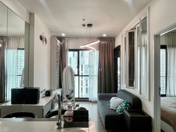 ✨Flash Deal ✨ Wyne by Sansiri ( 1Bed 1Bath 35SQM.) พร้อมอยู่ ! เพียง 19,000 บาทต่อเดือน Tel.0981315848@propmatch 
