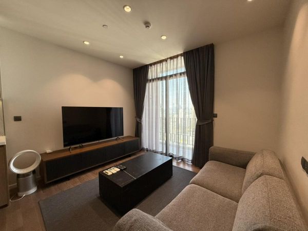 🏠✨ MUNIQ Sukhumvit 23 | เช่าคอนโด 2 ห้องนอน (HBH-HL-460)