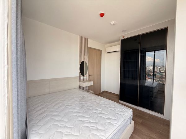 💥 [ 𝐏-𝟏𝟑𝟕𝟖𝟖𝟕 ] FORRENT : โซ ออริจิ้น ศิริราช 2 ห้องนอน ฟังก์ชันคุ้ม! ใกล้ MRT ไฟฉาย 𝟐𝟐,𝟎𝟎𝟎 บาท/ด. | Line @easycondoplus | 099-229-6397