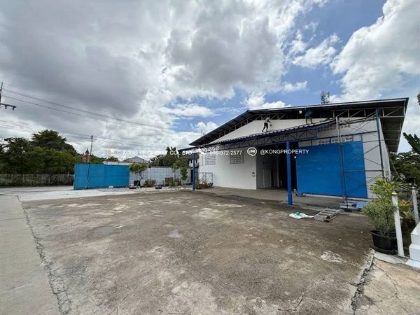 Warehouse for rent, Phetkasem 69, Bang Khae, with 2-story office, total area 664 sq m.