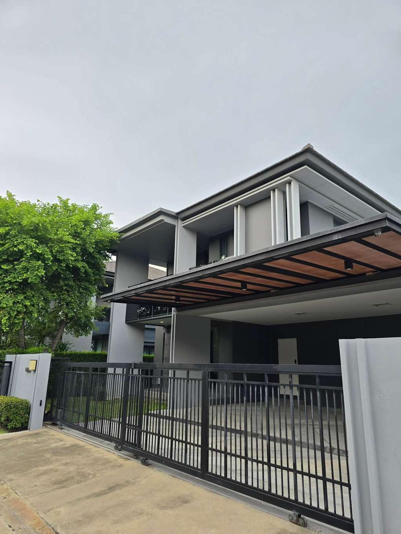 Setthasiri Krungthepkreetha 2 / 3 Bedrooms (FOR RENT) BZD283 Setthasiri Krungthepkreetha 2 / 3 Bedrooms (FOR RENT) BZD283
