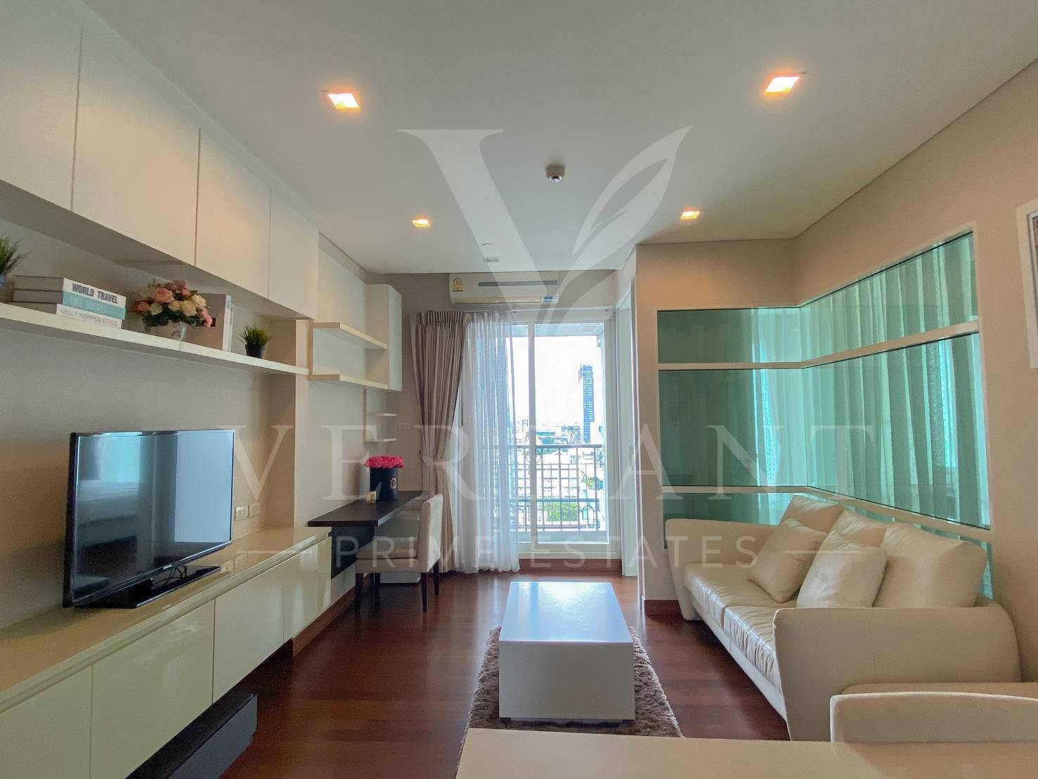 🏢 ไอวี่ ทองหล่อ ห้องพร้อมเข้าอยู่! ห้องขนาดกว้าง 43 ตร.ม. 🏢 ไอวี่ ทองหล่อ ห้องพร้อมเข้าอยู่! ห้องขนาดกว้าง 43 ตร.ม.