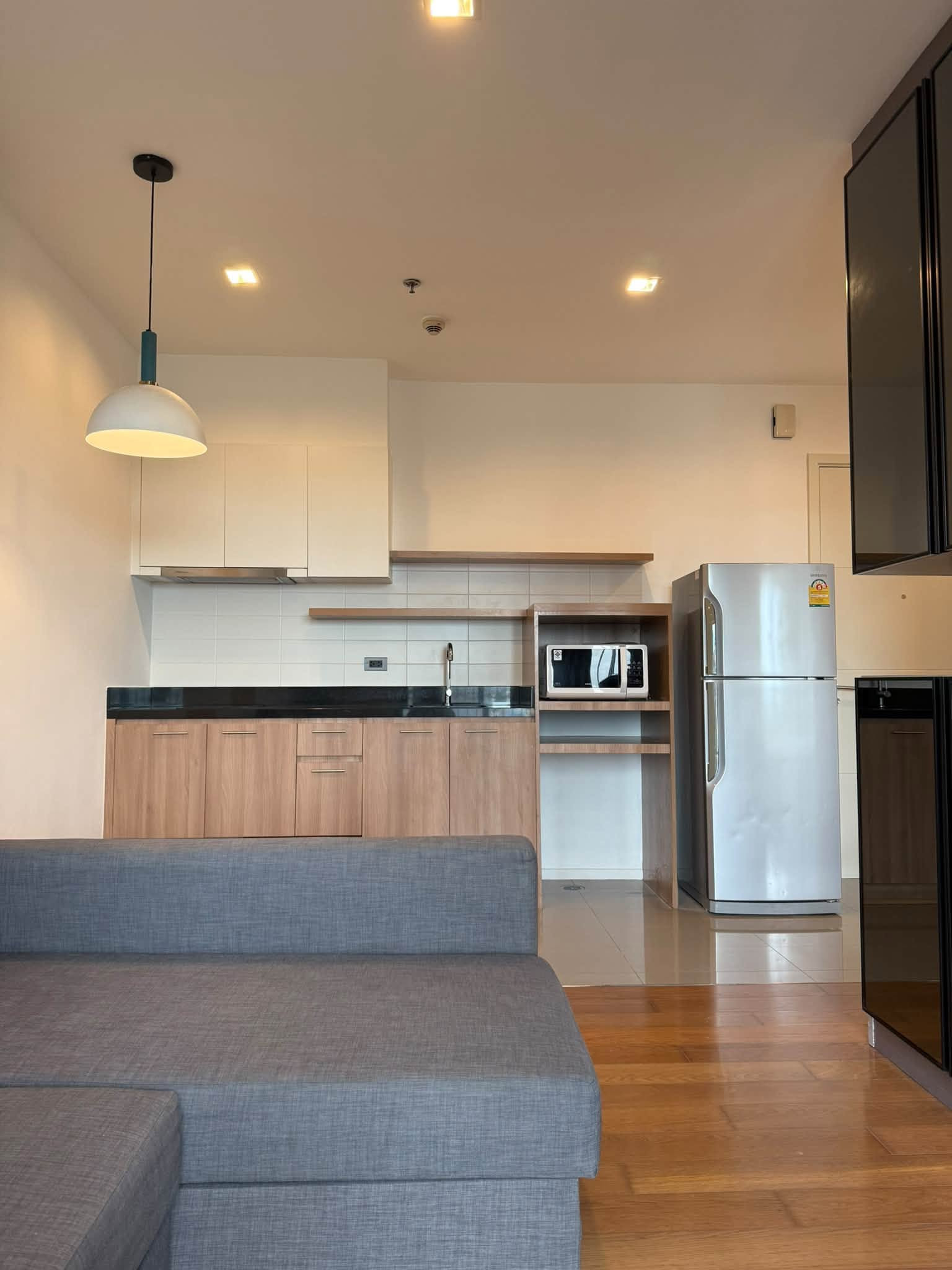 🟢 Condo for rent, 1 bedroom, Blocks 77 by Sansiri (Blocs 77 by Sansiri), 9th floor, size 40 sq m., beautiful swimming pool view. – รูปที่ 2