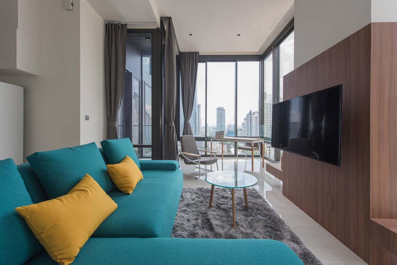 ✨ 2 ห้องนอน 2 ห้องน้ำ | ห้องกว้างบนชั้นสูง พร้อมพื้นที่ใช้สอยที่ลงตัว 📍 Ashton Silom – รูปที่ 2