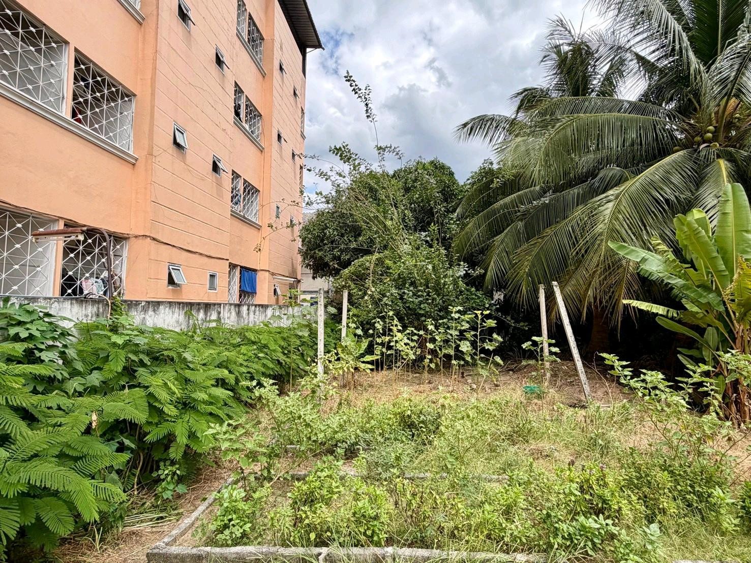 Land for sale, Ramintra 23, 199 sq. wah, 23 million baht. 20 m. wide, 39.5 m. deep. Good location, near BTS Lat Pla Khao. – รูปที่ 3