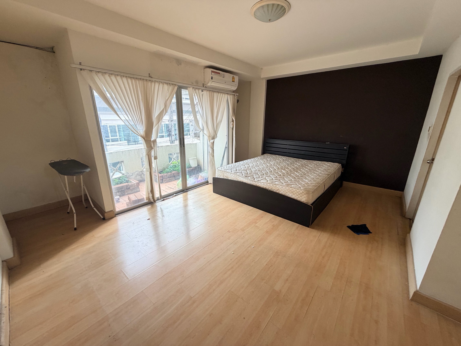 (Code ME263) House for rent, Moo Baan China Town Project: Chinatown Village.