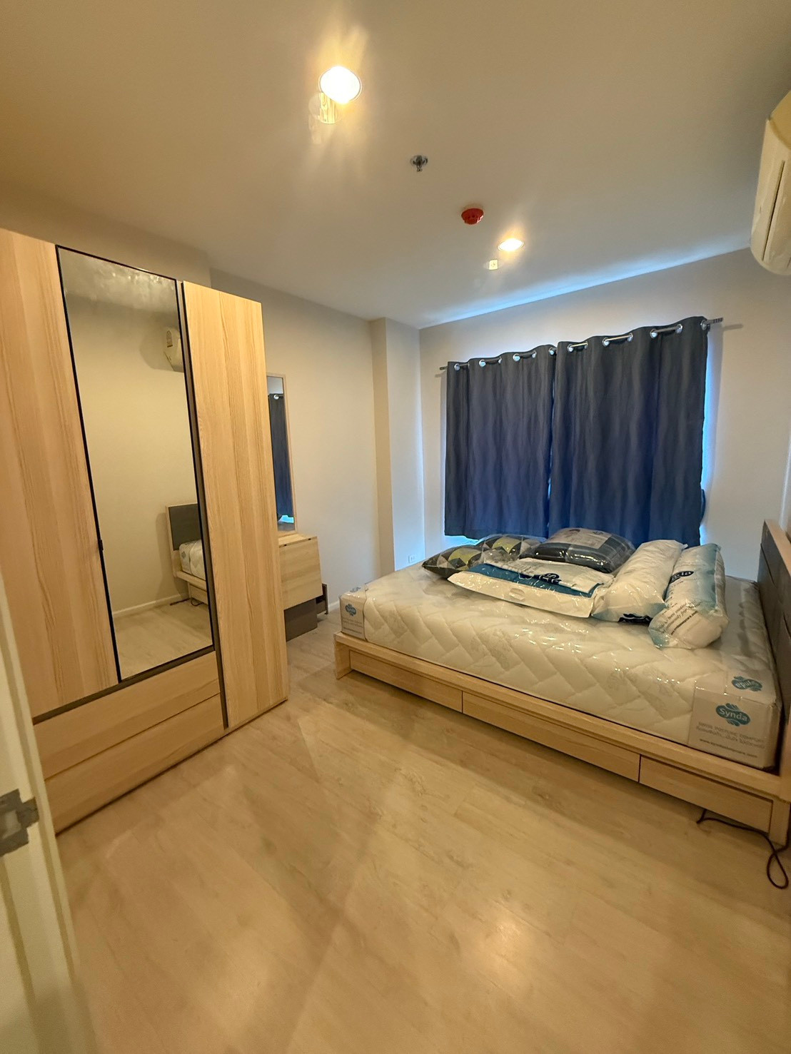 FOR SALE!!! For sale: Aspire sathorn-thapra, good condition, room size 1 bedroom, 1 bathroom, size 30.61 sq m., price 2,800,000 baht.