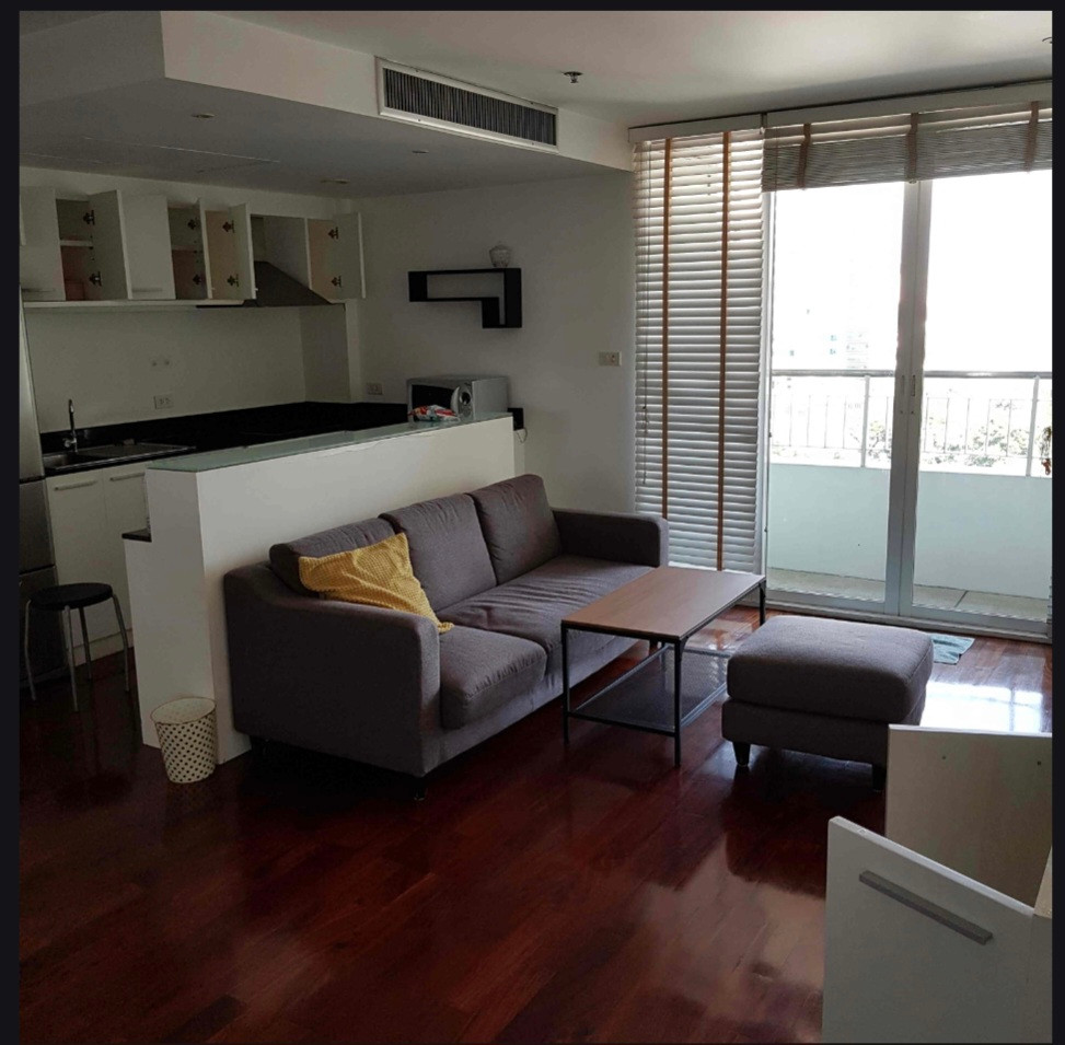 • Room number: 55/157 (15th floor) • Size: 61 sq m. • Style: 1 bedroom / 1 bathroom • Decoration: Fully Furnished, complete set of furniture and electrical appliances. Ready to move in 💰 Rental price: 40,000 baht / month • Minimum 1 year rental contract ( • Room number: 55/157 (15th floor) • Size: 61 sq m. • Style: 1 bedroom / 1 bathroom • Decoration: Fully Furnished, complete set of furniture and electrical appliances. Ready to move in 💰 Rental price: 40,000 baht / month • Minimum 1 year rental contract (