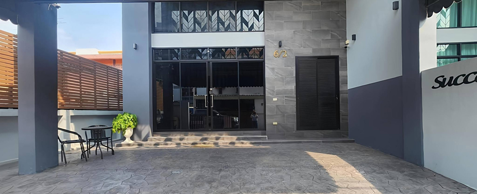 🏡 ให้เช่า 𝗗𝗜𝗔𝗠𝗢𝗡𝗗 𝗩𝗜𝗟𝗟𝗘 ลาดพร้าว–วังหิน ซอย 4 | 𝗟𝗨𝗫𝗨𝗥𝗬 𝗛𝗢𝗠𝗘 𝗢𝗙𝗙𝗜𝗖𝗘 ✨ | หลังมุม 3.5 ชั้น | 4 ห้องนอน | พื้นที่ใช้สอย 300 ตร.ม.