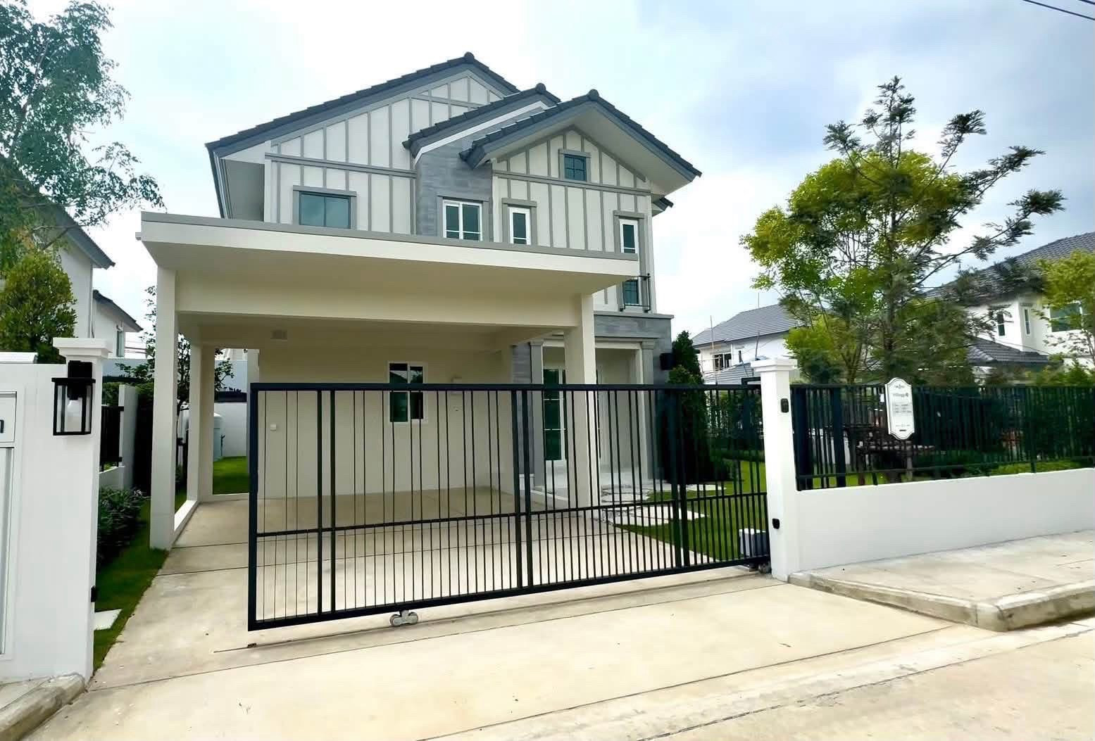 🏡 VILLAGGIO 3 SRINAKARIN – BANGNA | CORNER DETACHED HOUSE WITH LAKE VIEW | 4 BEDROOMS | NEAR MEGA BANGNA 🏡 VILLAGGIO 3 SRINAKARIN – BANGNA | CORNER DETACHED HOUSE WITH LAKE VIEW | 4 BEDROOMS | NEAR MEGA BANGNA