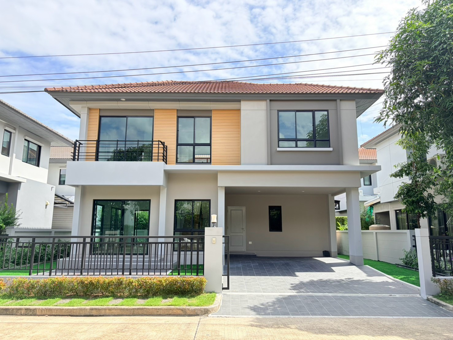 ขายด่วน 📍 บ้านเดี่ยวราชพฤกษ์ ใกล้ Central Westville | หันทิศเหนือ | ฟรีโอน