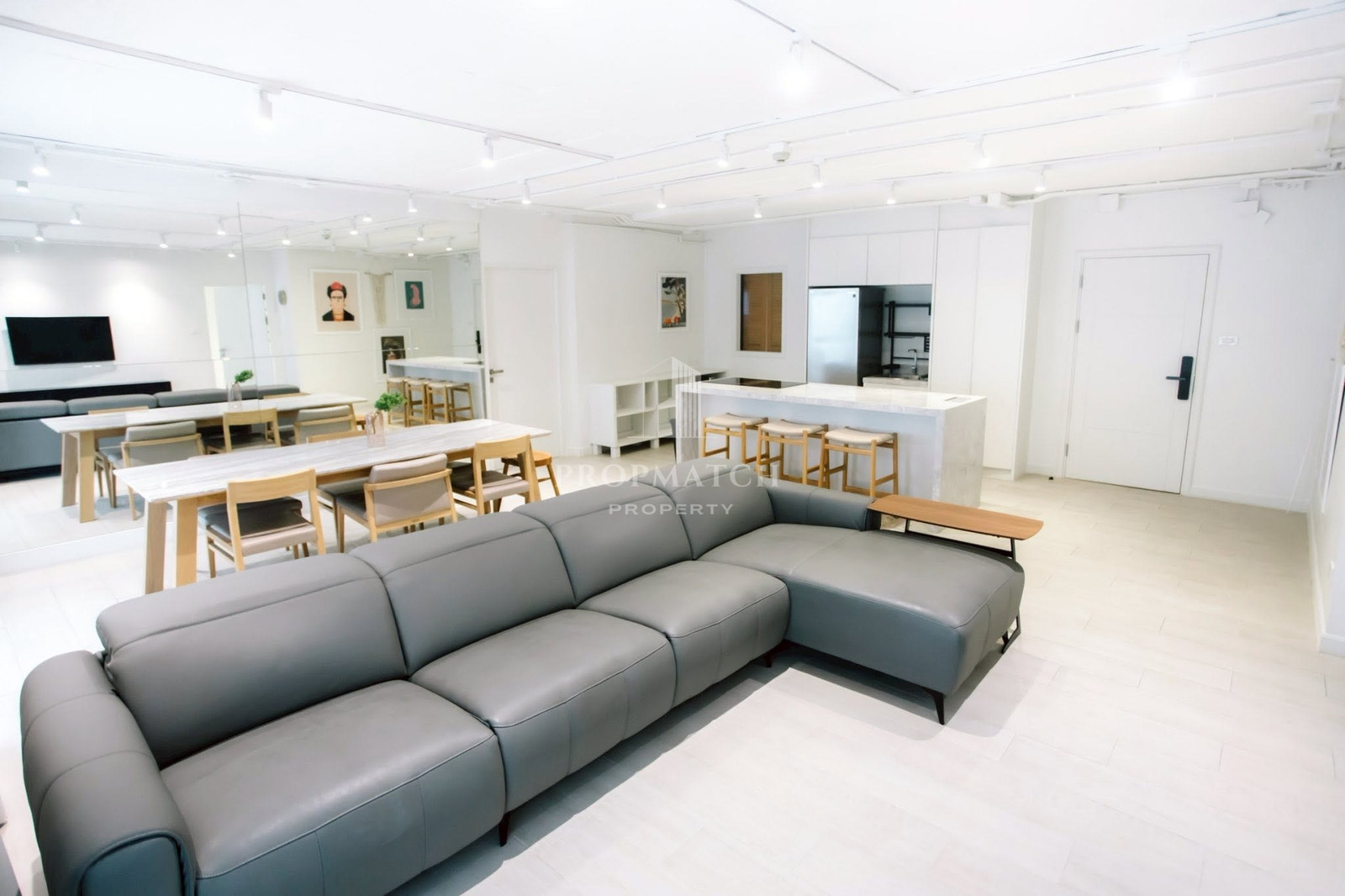 ✨Flash Deal ✨Navin Court ( 2Bed 2Bath 123SQM.) พร้อมอยู่ ! เพียง 14,900,000 บาท Tel.0981315848 @propmatch ✨Flash Deal ✨Navin Court ( 2Bed 2Bath 123SQM.) พร้อมอยู่ ! เพียง 14,900,000 บาท Tel.0981315848 @propmatch