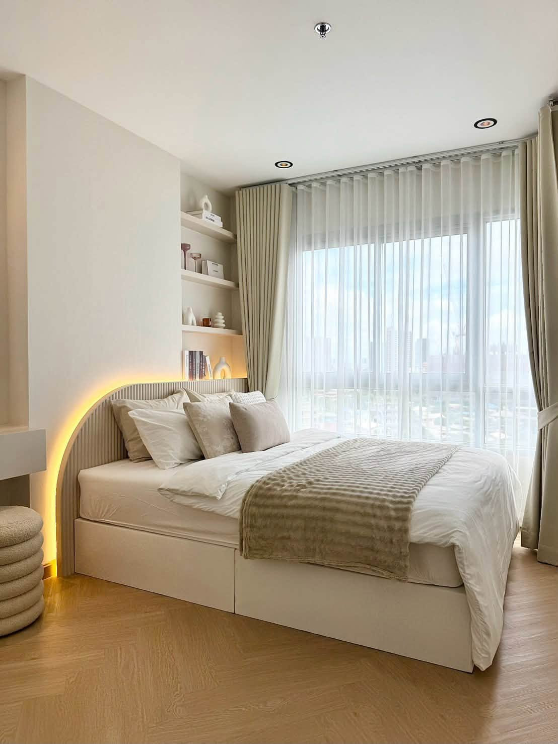 ขาย The President สาทร–ราชพฤกษ์ 3 ✨ 1 Bedroom | 35 ตร.ม. 💰 ขาย 2.89 ล้านบาท 🛋️ ห้องขนาดกำลังดี ฟังก์ชันลงตัว 📍 ทำเลสาทร–ราชพฤกษ์ เดินทางสะดวก 🏡 เหมาะสำหรับอยู่อาศัยหรือปล่อยเช่า ขาย The President สาทร–ราชพฤกษ์ 3 ✨ 1 Bedroom | 35 ตร.ม. 💰 ขาย 2.89 ล้านบาท 🛋️ ห้องขนาดกำลังดี ฟังก์ชันลงตัว 📍 ทำเลสาทร–ราชพฤกษ์ เดินทางสะดวก 🏡 เหมาะสำหรับอยู่อาศัยหรือปล่อยเช่า