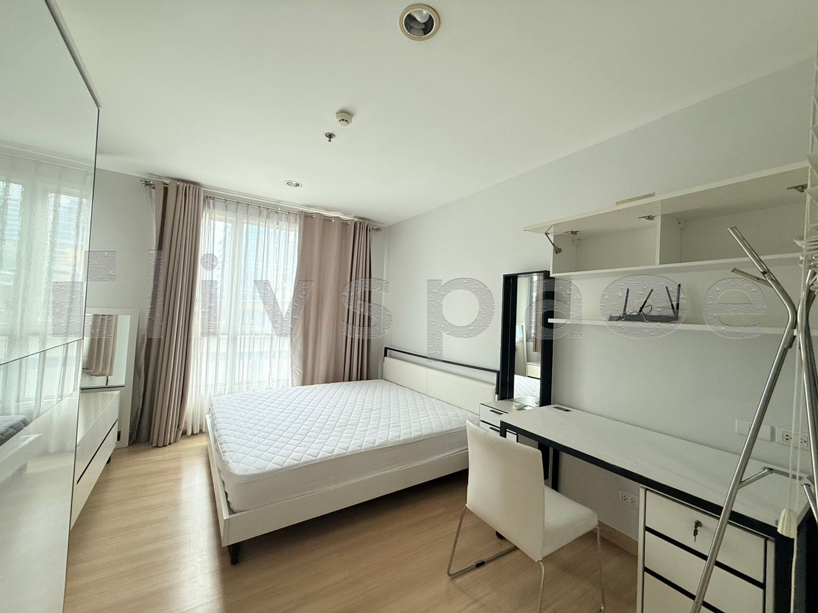 ▚ L00C0Wツ ให้เช่า Life @ Sathorn 10 1Bed 41ตร.ม. รีโนเวทใหม่ทั้งห้อง ต่อรองได้ ใกล้ BTS เซนต์หลุยส์✨ – รูปที่ 4