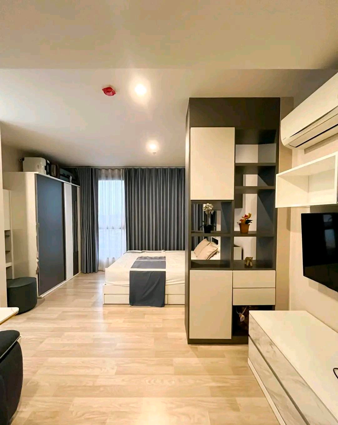 69 09 813 For sale Ideo Mobi Sukhumvit Eastpoint. 69 09 813 For sale Ideo Mobi Sukhumvit Eastpoint.
