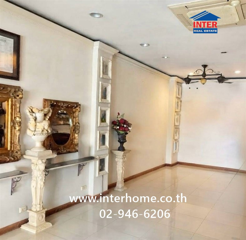 ทาวน์โฮม 4 ชั้น 22.5 ตร.ว. หมู่บ้านพรีเมี่ยมเพลส5 เอกมัย-รามอินทรา ใกล้โรงพยาบาลสินแพทย์ รามอินทรา ซอยรามอินทรา40 ถนนรามอินทรา เขตบึงกุ่ม กรุงเทพมหานคร  – รูปที่ 3