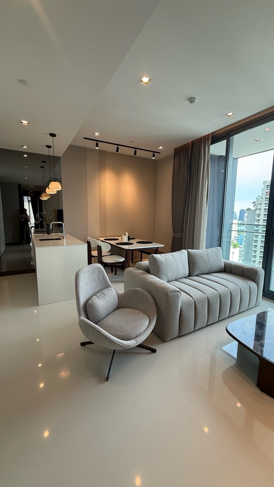 Newly for rent Q1 sukhumvit 🛀2 bed 2 bath📞0639399665 ✔️ Newly for rent Q1 sukhumvit 🛀2 bed 2 bath📞0639399665 ✔️