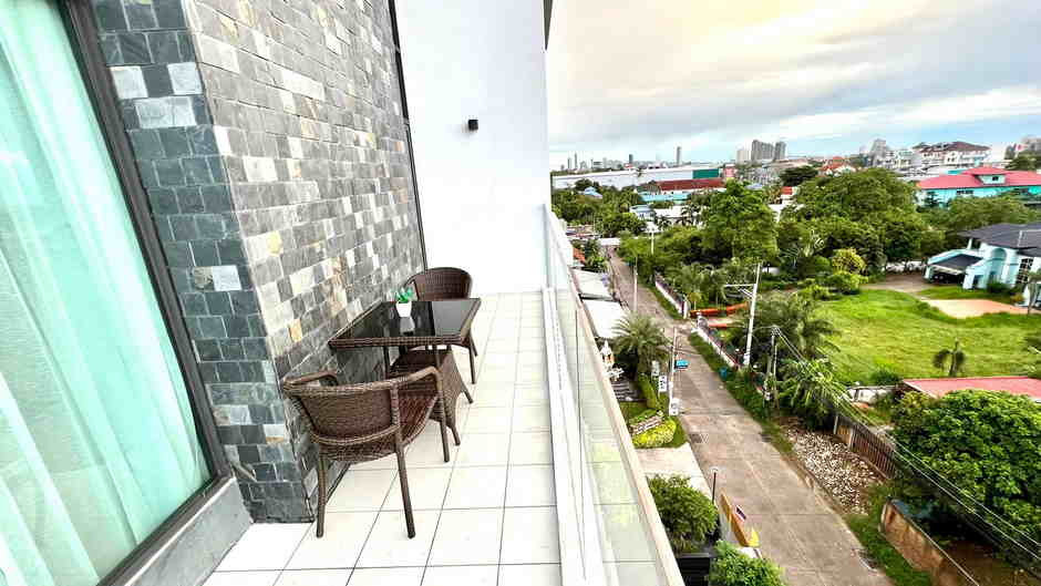 ให้เช่า เดอะวิน คอนโดมิเนียม Duplex — Loft Style (เขาตาโลซอย 4) พัทยาใต้ #C09 – รูปที่ 3