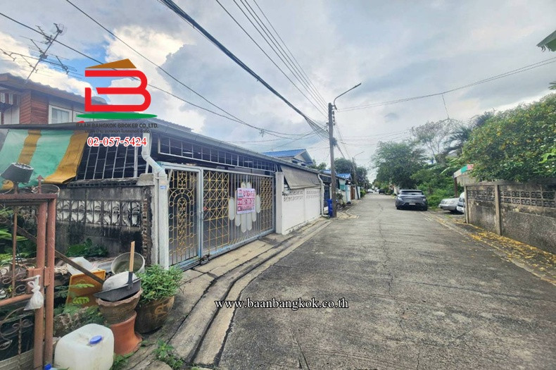 บ้านเดี่ยว ซอยรามอินทรา 65 แยก 2-18 เนื้อที่ 47 ตรว. (ใกล้แฟชั่นไอส์แลนด์) แขวงท่าแร้ง เขตบางเขน – รูปที่ 2