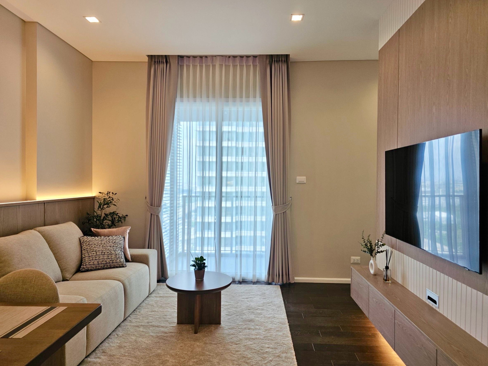 คอนโดให้เช่า ห้องใหม่พร้อมอยู่ ห้าแยกลาดพร้าว – รูปที่ 2