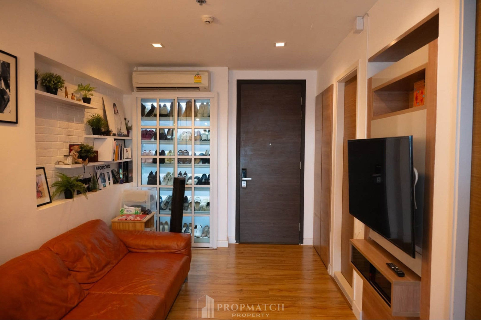 ✨Flash Deal ✨Rhythm Phahol-Ari (1Bed 1Bath 45SQM.) ready to move in! Only 4,890,000 baht Tel.0981315848 @propmatch