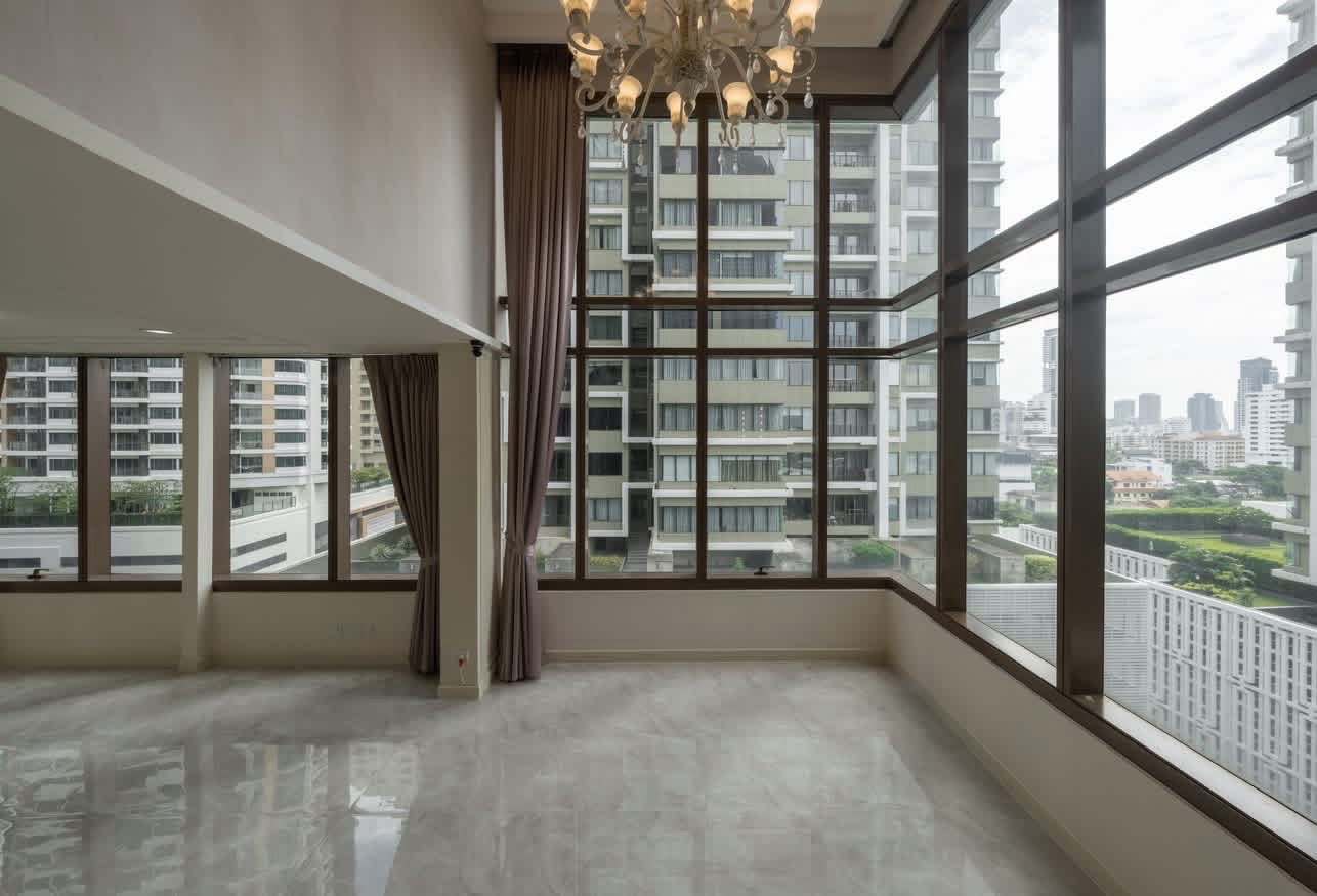 🏢 For rent | The Emporio Place | Duplex with multi-purpose room Suitable for home office and living  