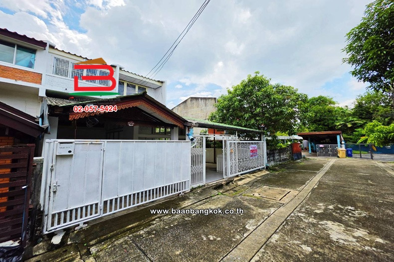 ทาวน์เฮาส์ 3 ชั้น เนื้อที่ 45 ตร.ว. หมู่บ้านชวนชื่น (รามคำแหง 102 ซอย 12) ถนนรามคำแหง แขวงสะพานสูง เขตสะพานสูง – รูปที่ 3