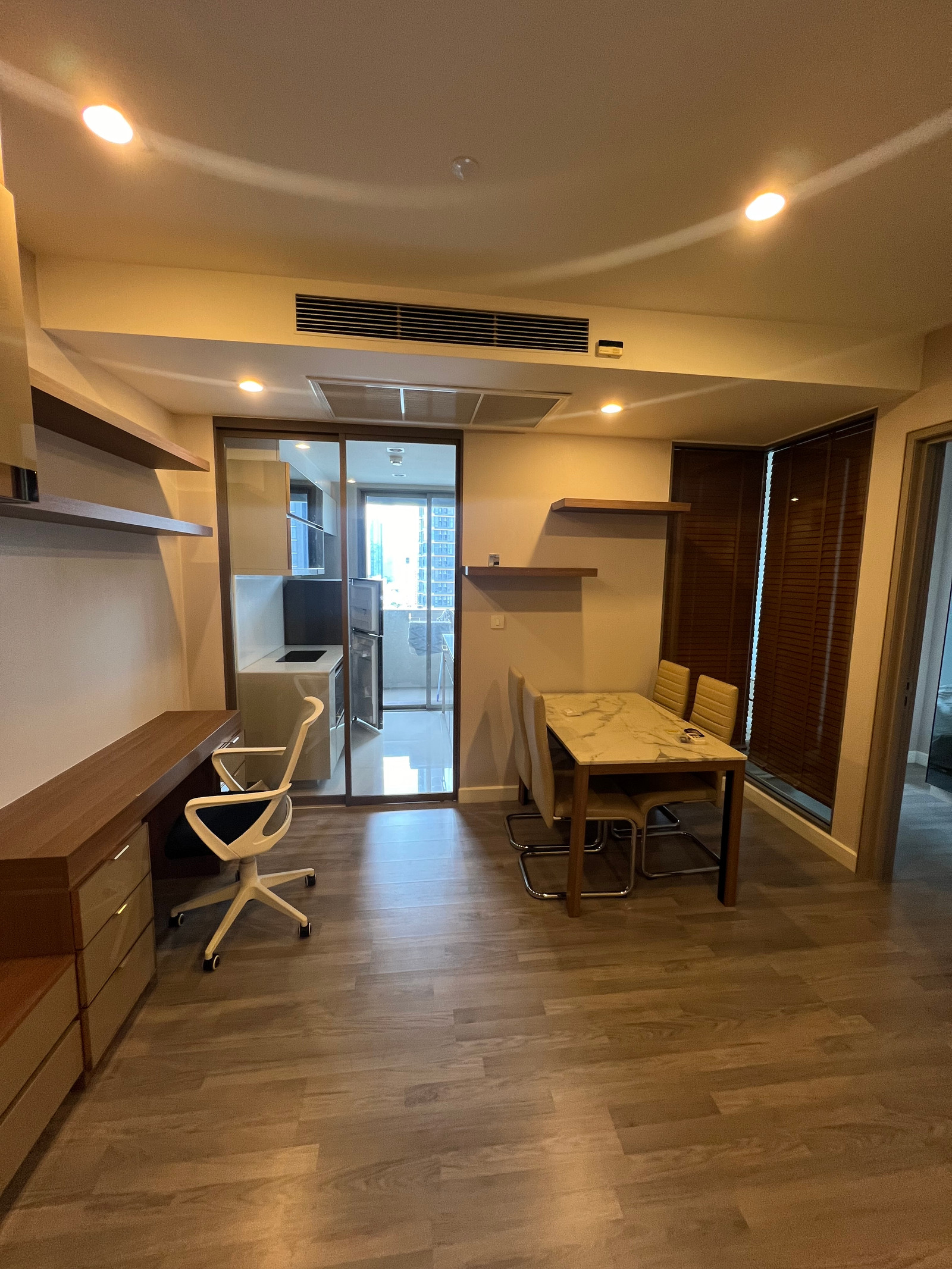 The Room Rama 4 for Rent 1 bed 45sqm ราคาเช่า 23,000/เดือน The Room Rama 4 for Rent 1 bed 45sqm ราคาเช่า 23,000/เดือน