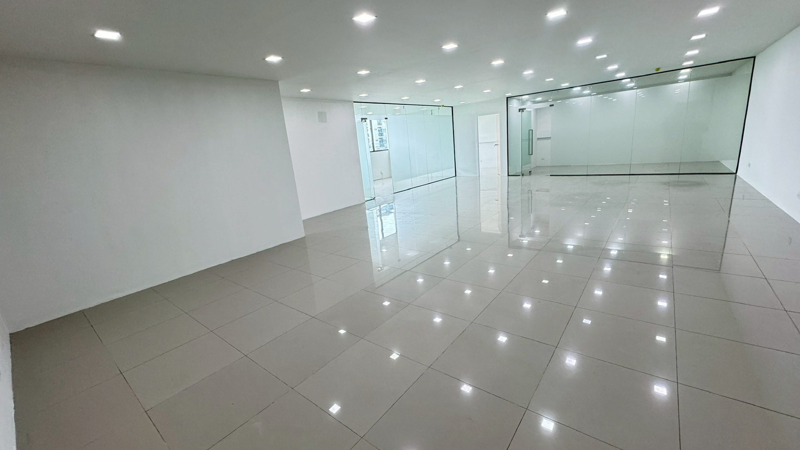 Office for rent, 150 sq m, Rama 3, Bangkok, convenient travel, near the expressway, near Central, near Lotus. Office for rent, 150 sq m, Rama 3, Bangkok, convenient travel, near the expressway, near Central, near Lotus.