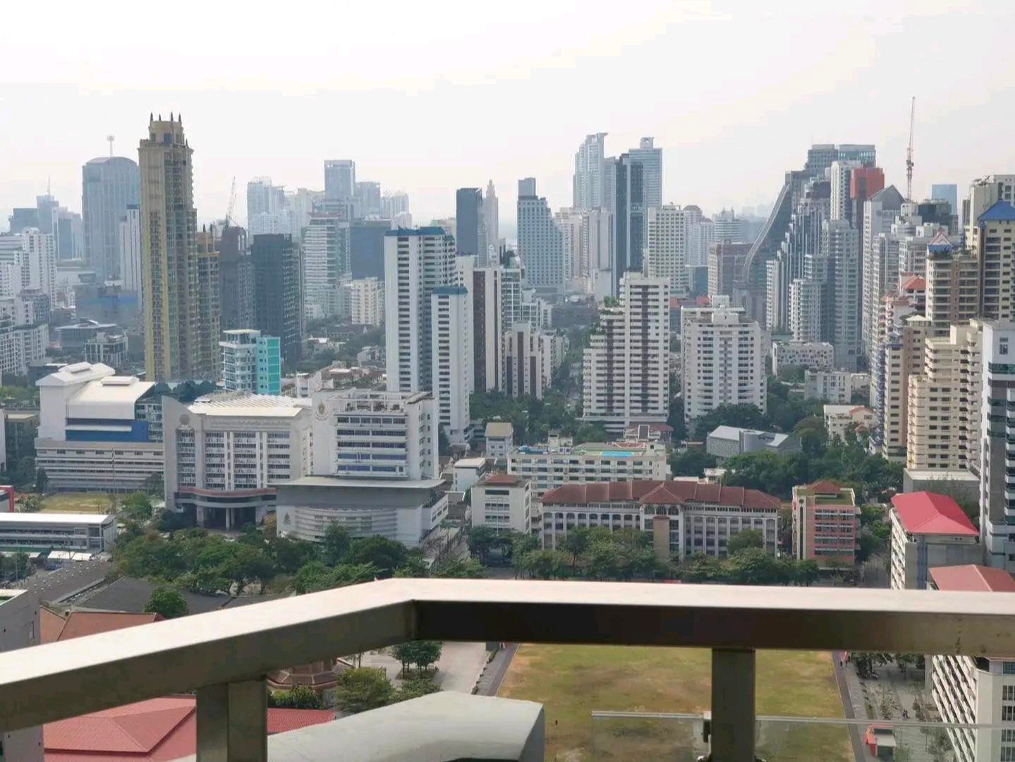 Condo for rent, Supalai Premier at Asoke, near SWU and next to Singha Complex building. Condo for rent, Supalai Premier at Asoke, near SWU and next to Singha Complex building.