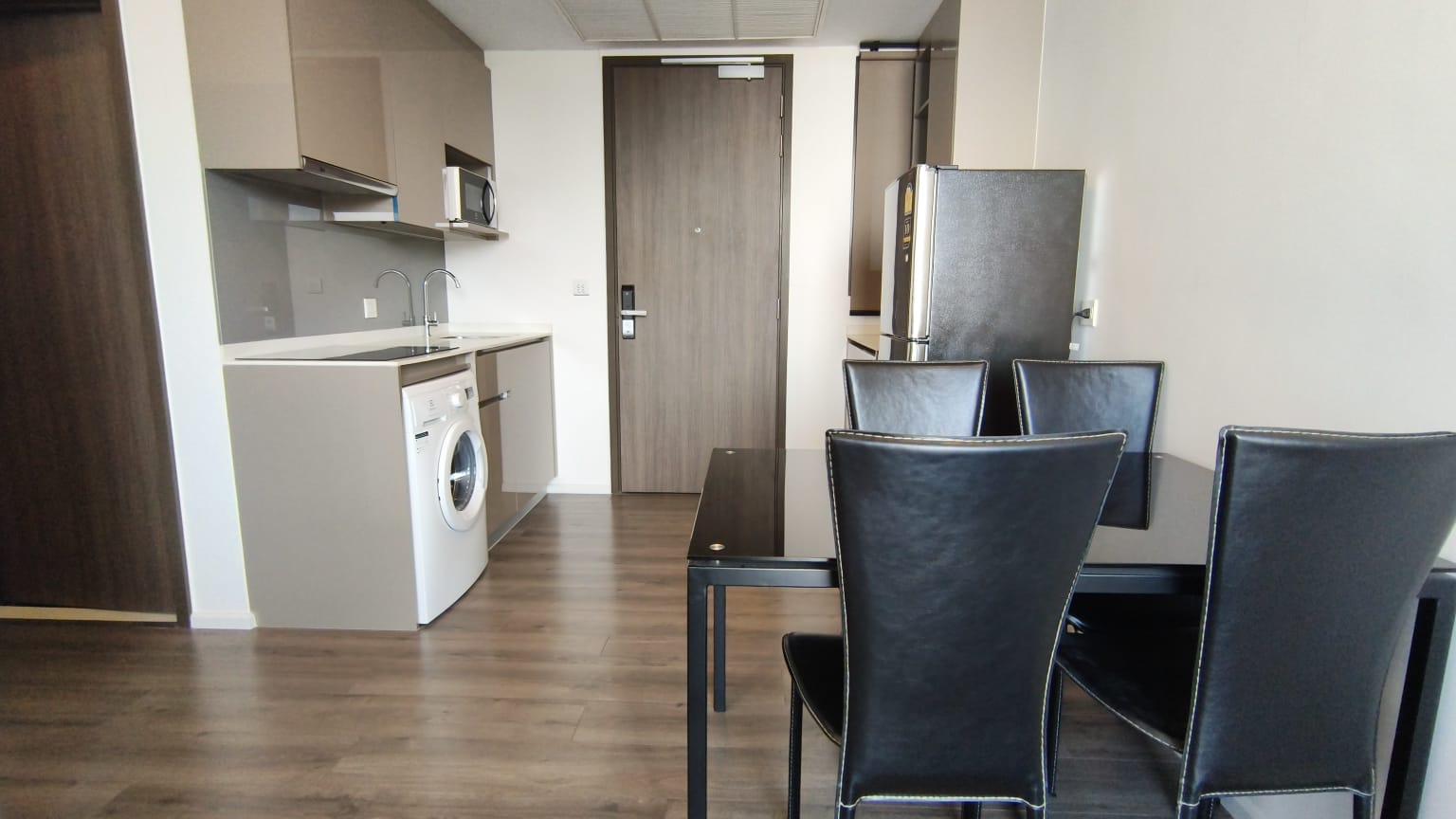 [Agent Post] ✨ Spacious Room! 2 Bedrooms! | Whizdom Essence | 2 Bedrooms 2 Bathrooms | 53 sq.m. | 16th Floor
