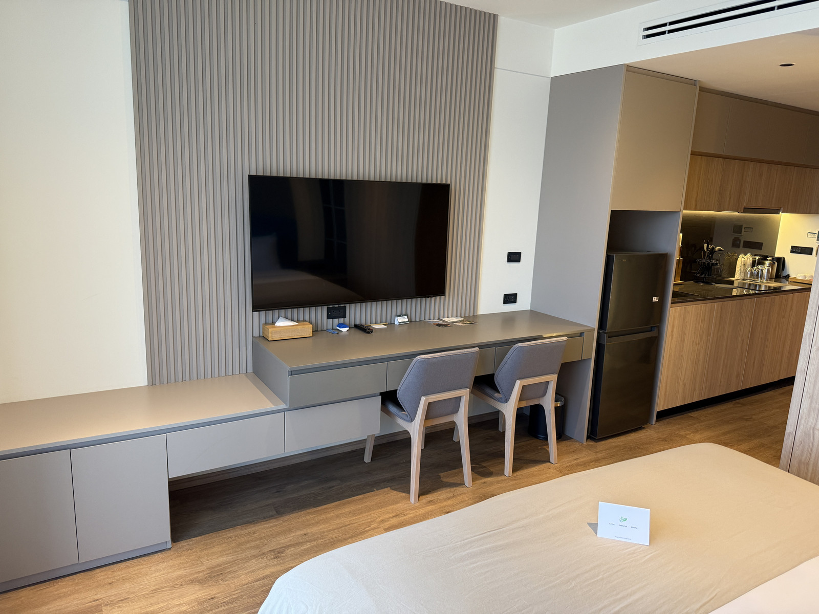 Rare Top-Floor Foreign Freehold Studio Near Layan Beach, Phuket - U5332546 – รูปที่ 2