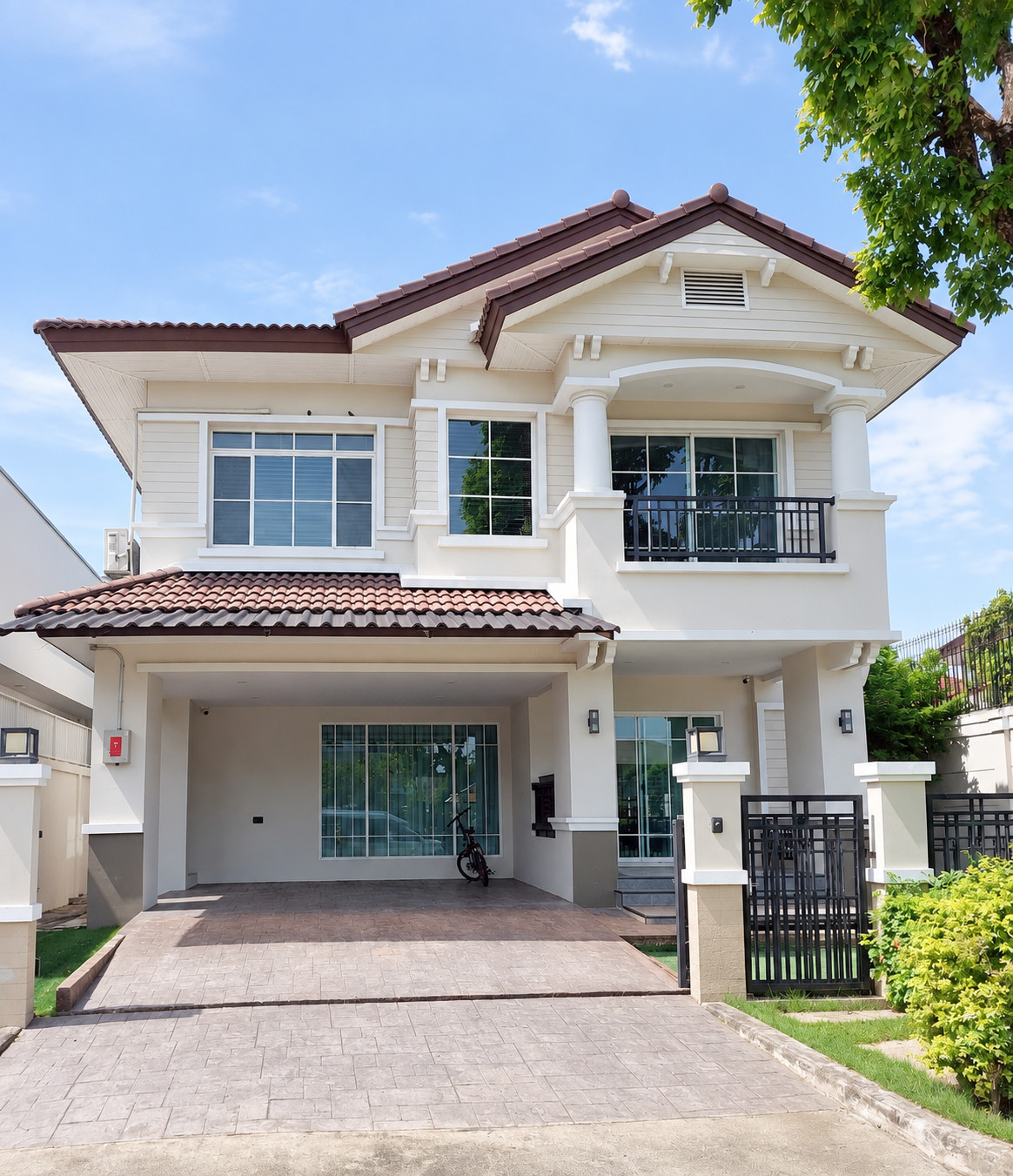 ให้เช่าบ้านเดี่ยวรีโนเวทใหม่ นันทวัน สาทร–ราชพฤกษ์ 3 ห้องนอน 222 ตร.ม. 70,000 บาท/เดือน ว่าง 1 ม.ค. 2570 ให้เช่าบ้านเดี่ยวรีโนเวทใหม่ นันทวัน สาทร–ราชพฤกษ์ 3 ห้องนอน 222 ตร.ม. 70,000 บาท/เดือน ว่าง 1 ม.ค. 2570