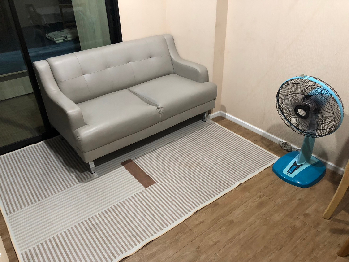 ให้เช่า 1 ห้องนอน 29.20 ตร.ม. ทรอปิคาน่า @ บีทีเอส เอราวัณ Tropicana Condominium  – รูปที่ 2