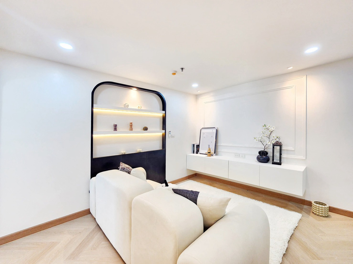ME2500627 ขายคอนโด 2 นอน Regent Home 6/1 ประชาชื่น ห้องใหญ่ ฟรีโอน ใกล้ MRT บางซ่อน 