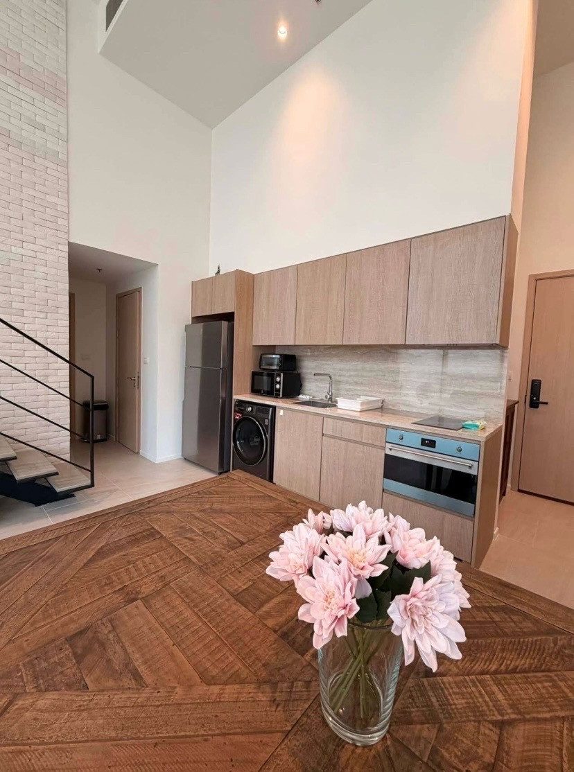 2BR rent : 63k ⚜️The Lofts Silom by Raimon Land ⚜️ CBD area 🌟 – รูปที่ 3