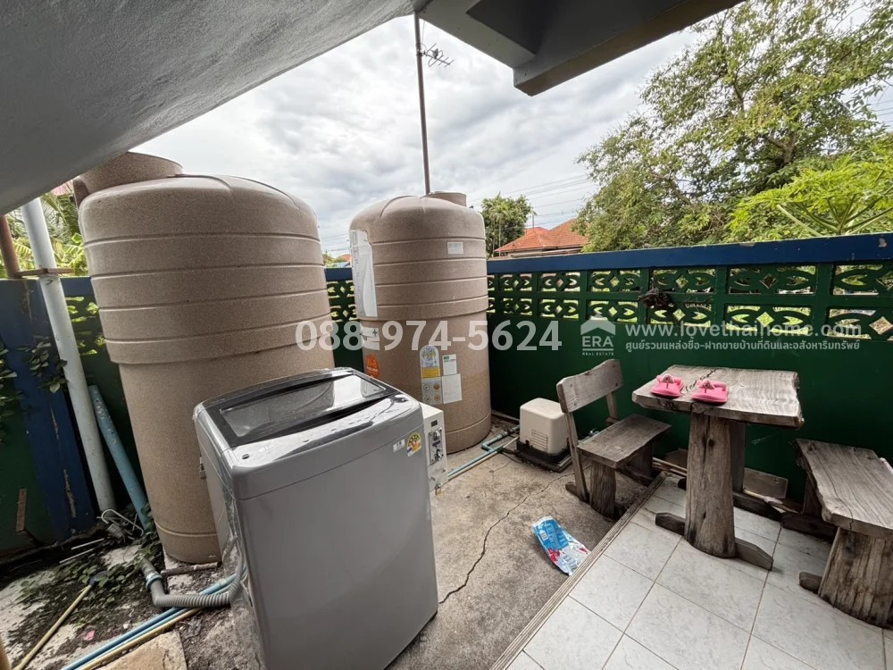 ขายบ้านเช่า ลำลูกกา ถ.เลียบคลองสาม พื้นที่ 50 ตรว. (รวม 10 ห้อง) ซอย7 ปทุมธานี ราคา 4.5 ล้าน (ต่อรองได้) ผู้เช่าเต็ม มีรายได้ ทุกเดือน 15,000 บาท ใกล้รถไฟฟ้า สถานีคูคต – รูปที่ 4