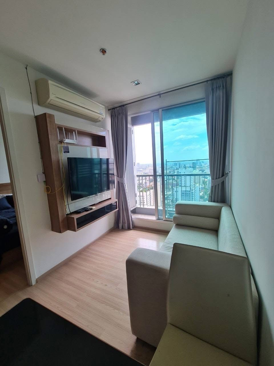 🔥Hot Deal🔥Rhythm Phahon ari 35Sqm🔥15,000 only If interested, contact Putter 0928895628 line: plustor_ss 🔥 🔥Hot Deal🔥Rhythm Phahon ari 35Sqm🔥15,000 only If interested, contact Putter 0928895628 line: plustor_ss 🔥
