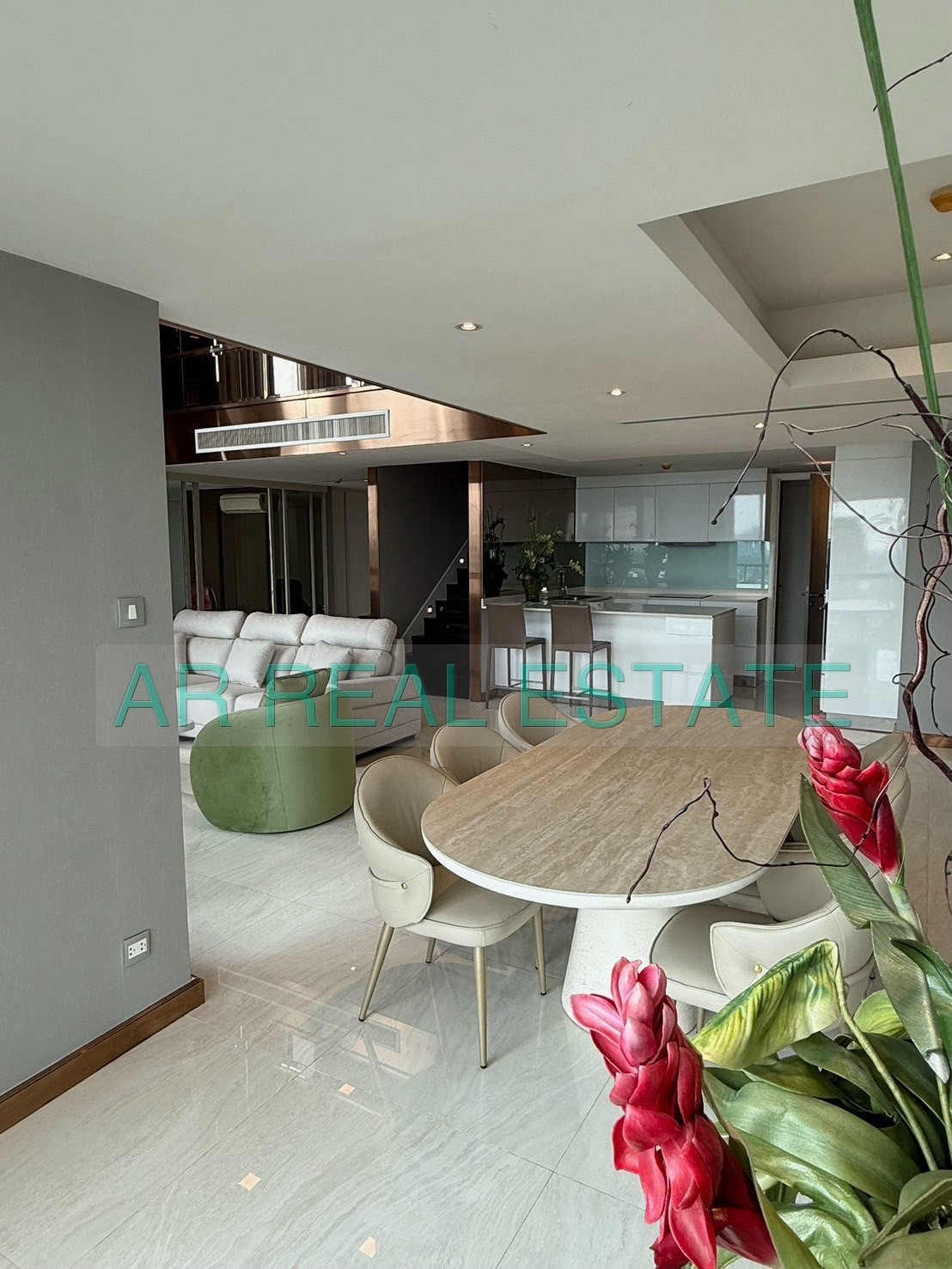 Stunning Duplex Penthouse in Phrom Phong – รูปที่ 4