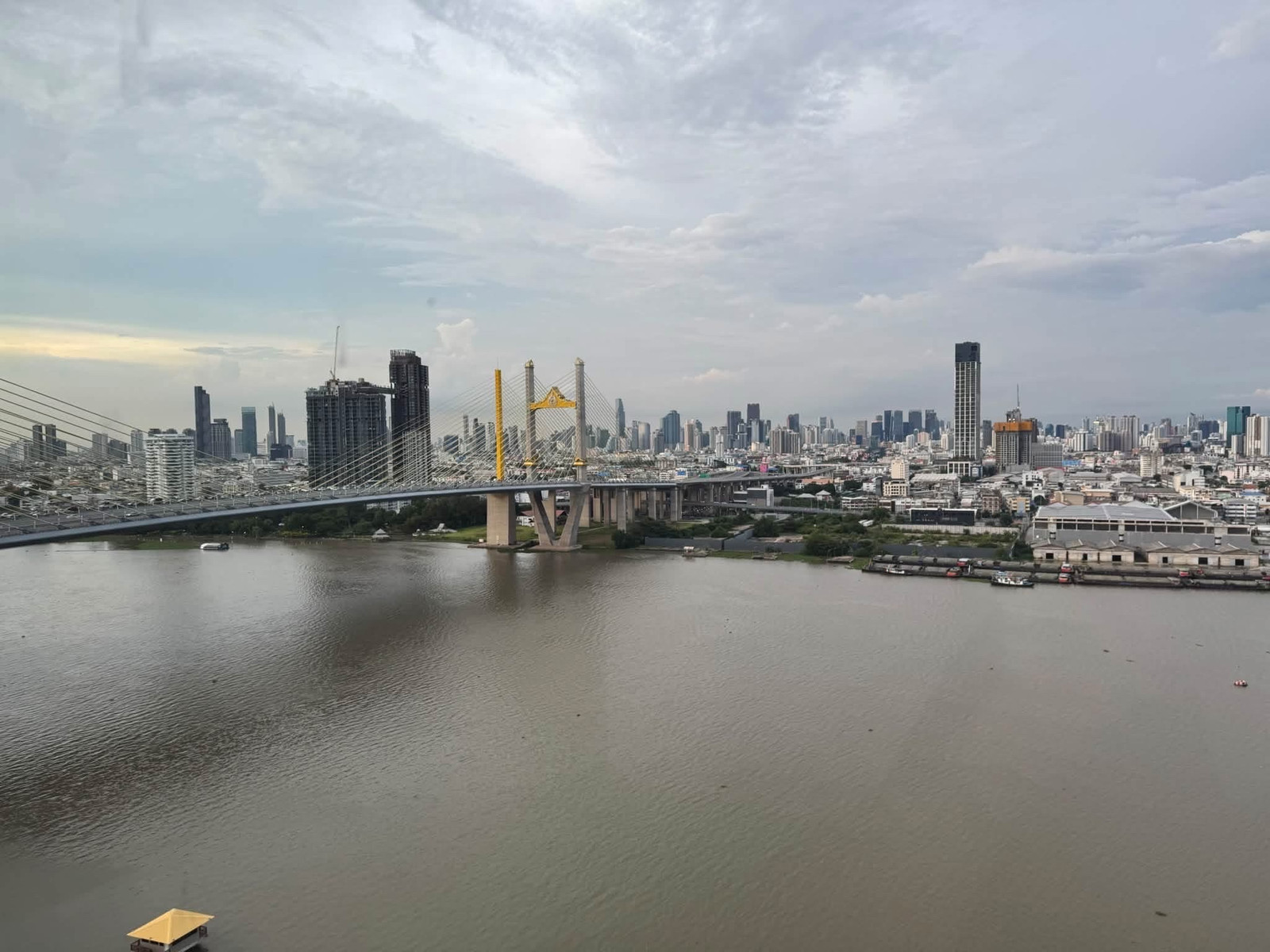 ห้อง Riverfront วิวแม่น้ำ NUE Riverest Ratburana ห้อง Riverfront วิวแม่น้ำ NUE Riverest Ratburana