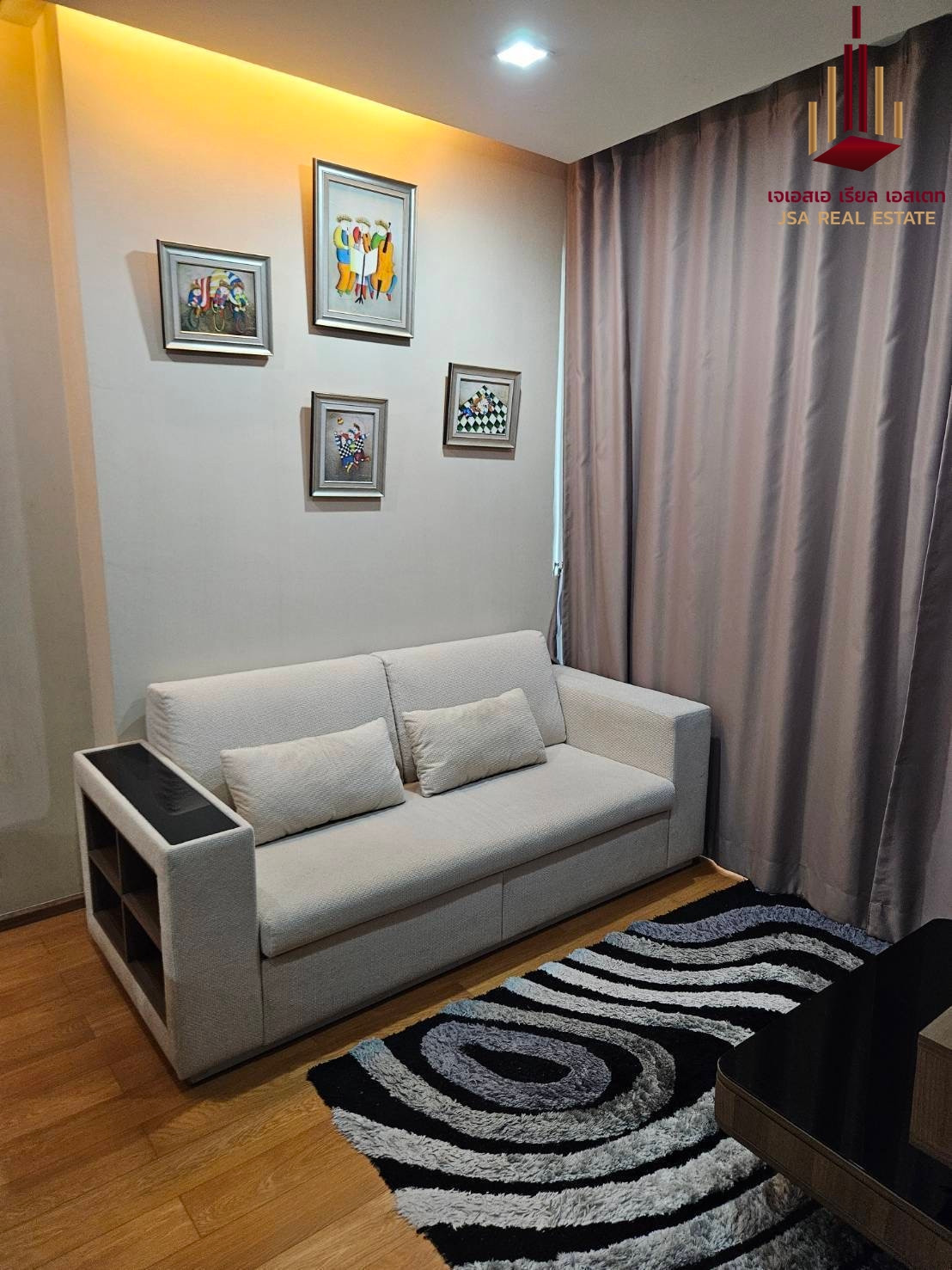 ✨ For Rent: The Address Sathorn Condo ✨ 💰 Only 30,000 THB/month 